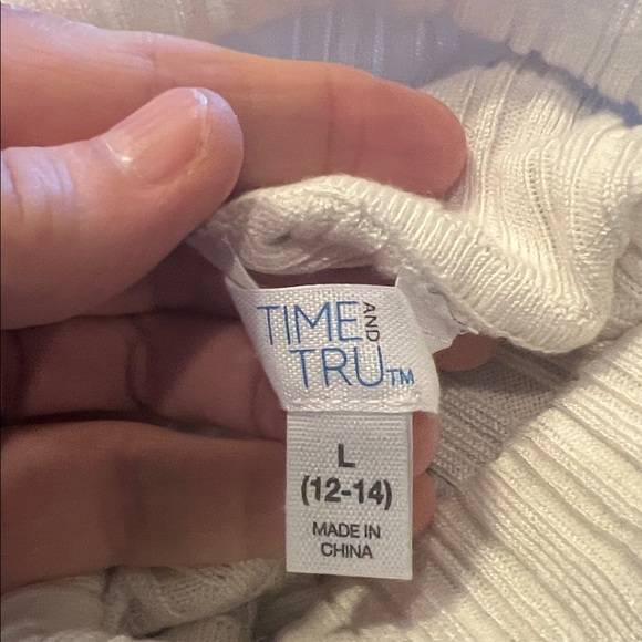 Time and Tru White Turtleneck Sweater - Picture 7 of 14